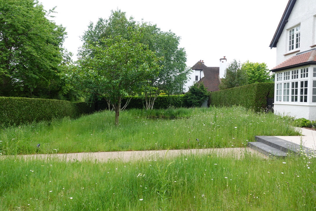 Cookham-Family-Garden-Arts&Craft