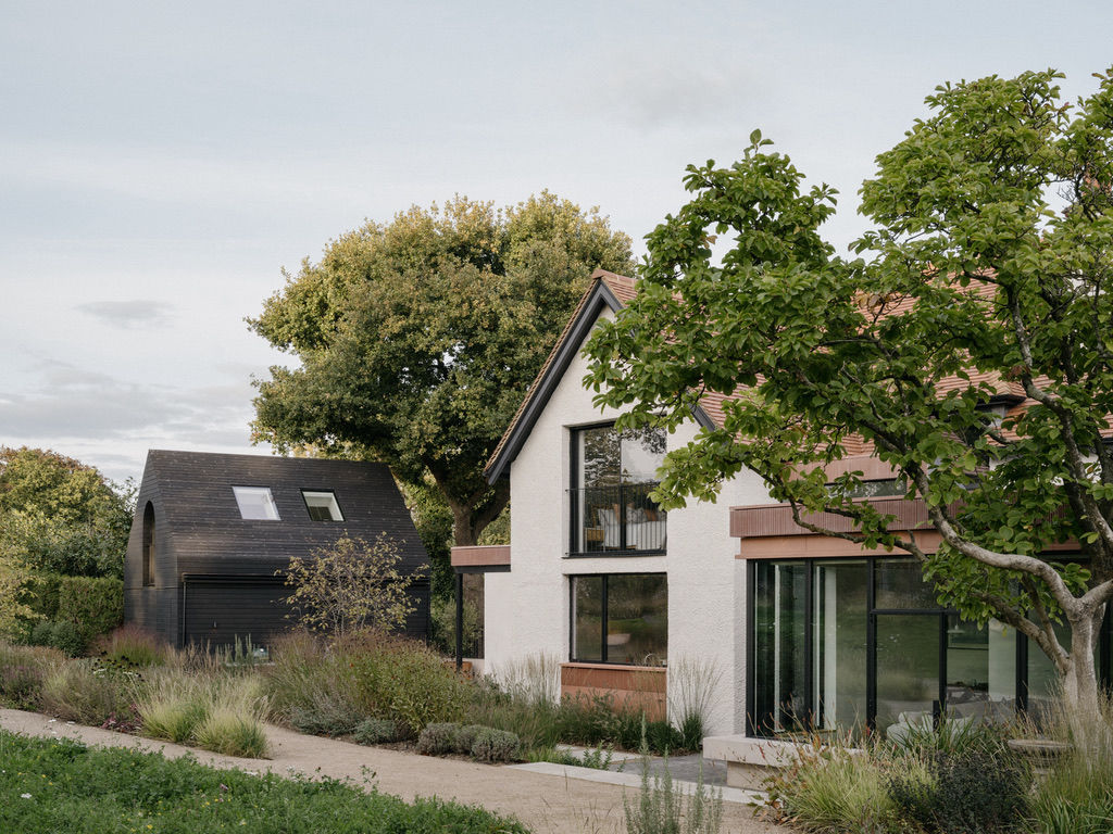 Cookham-Family-Garden-Arts&Craft