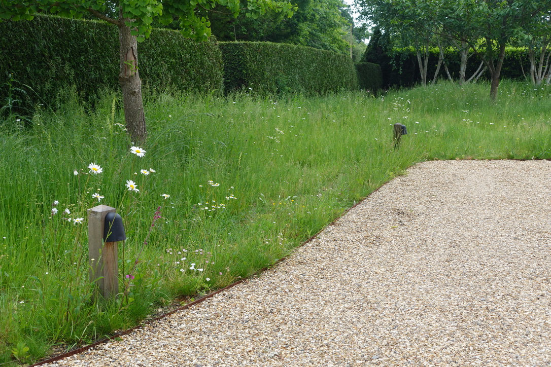 Cookham-Family-Garden-Arts&Craft